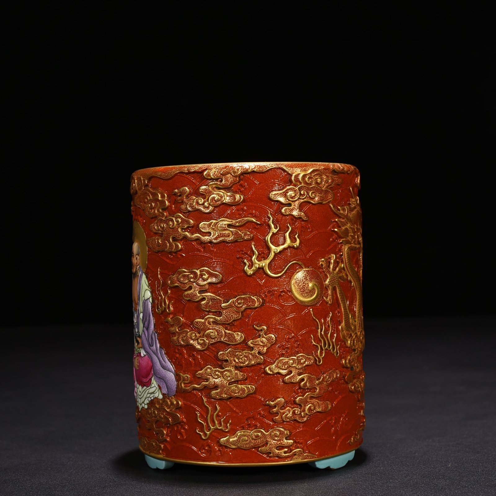 Qing Dynasty Qianlong engraved pastel gilded Arhat figure pen holder
