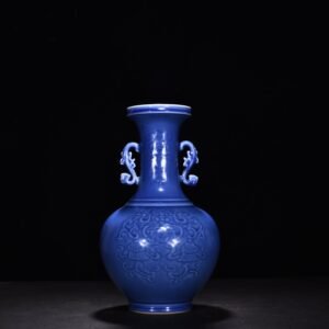 Qing Dynasty Qianlong Ji blue glazed amphora