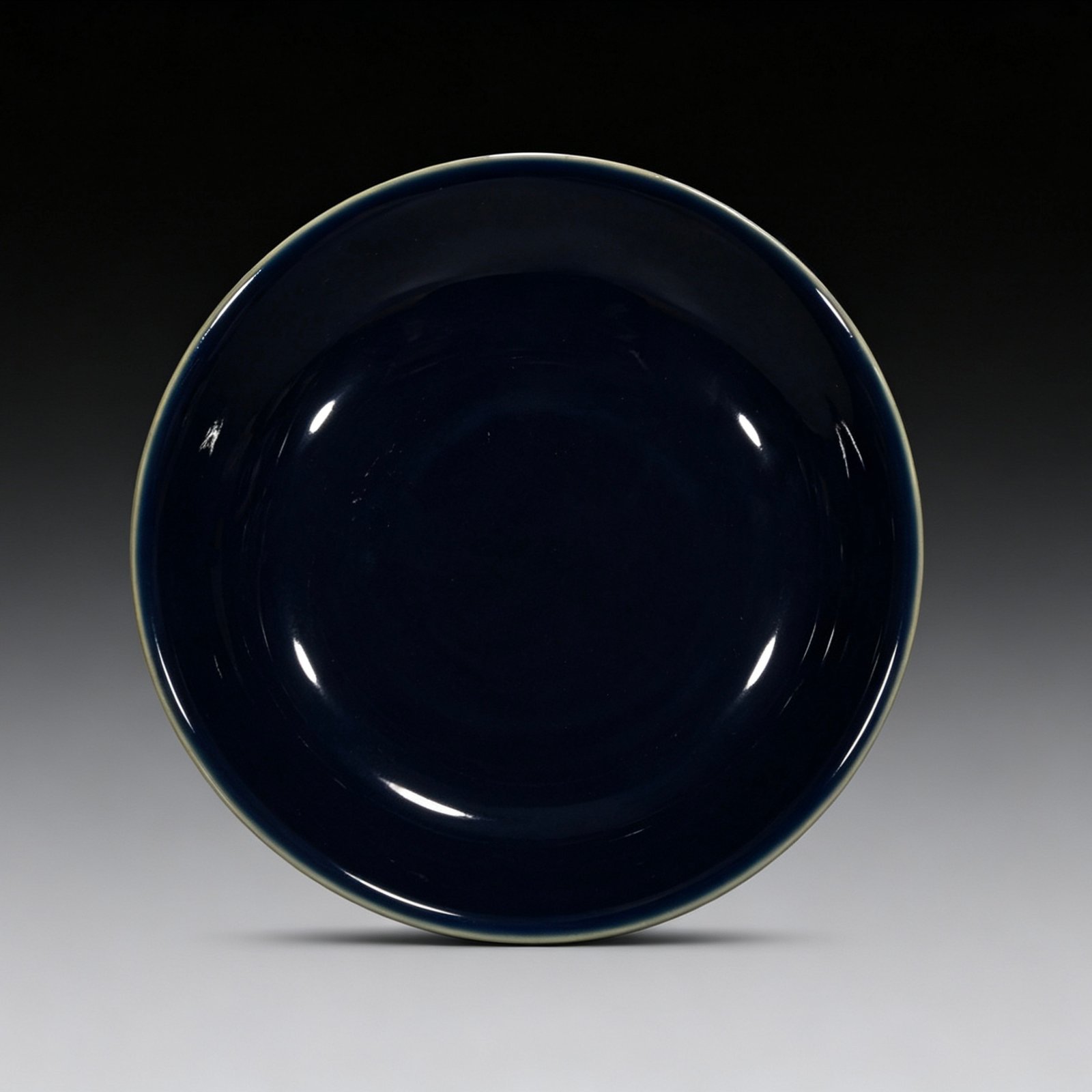 Qing Dynasty Qianlong Ji Blue Glaze Disc