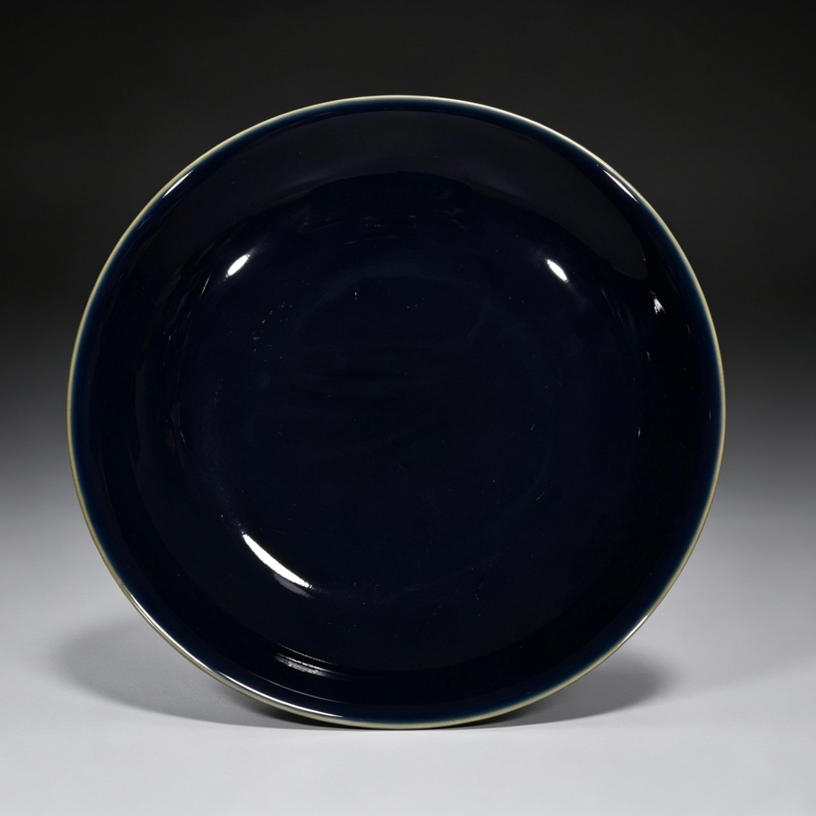 Qing Dynasty Qianlong Ji Blue Glaze Disc