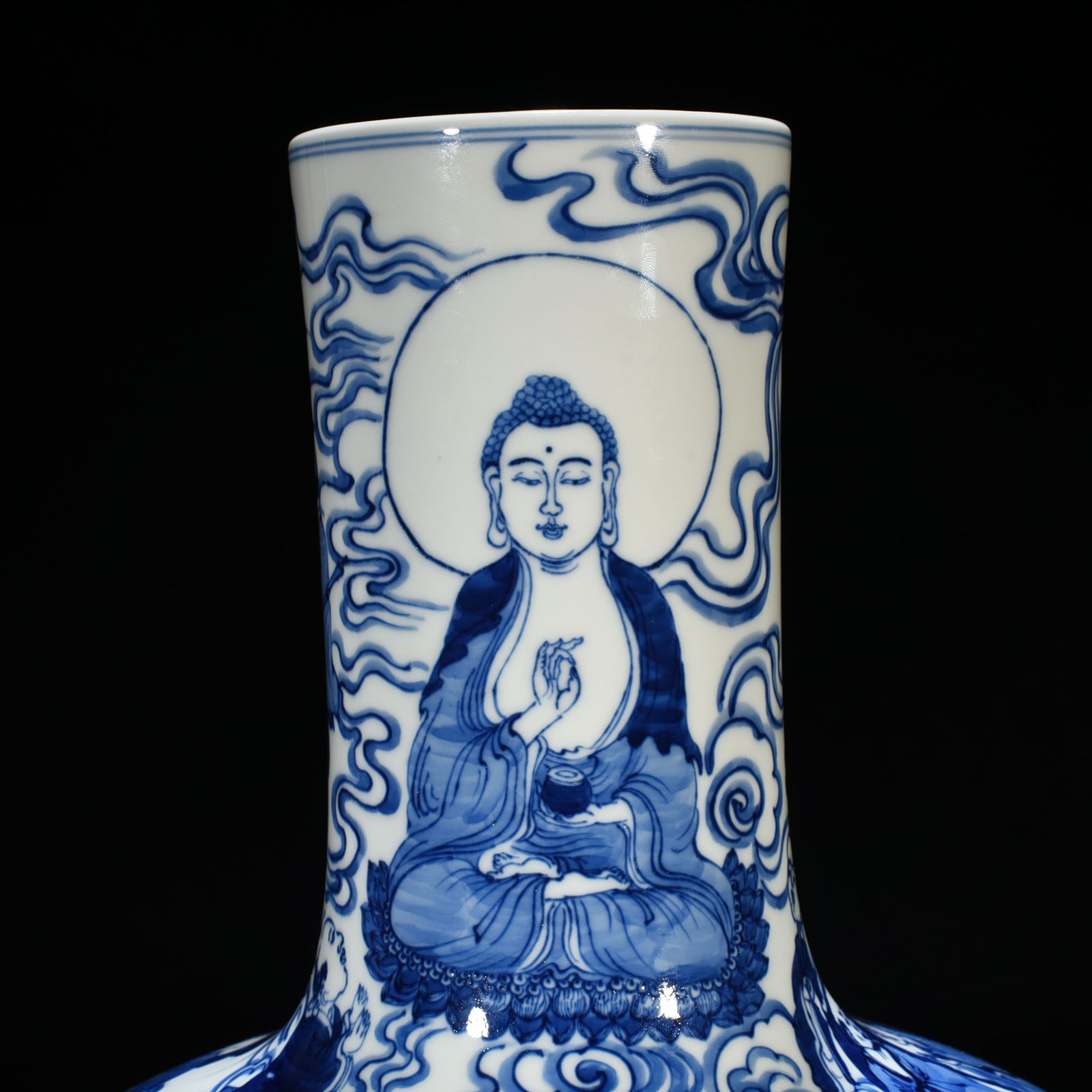 Qing Dynasty Qianlong blue and white figure celestial sphere vase
