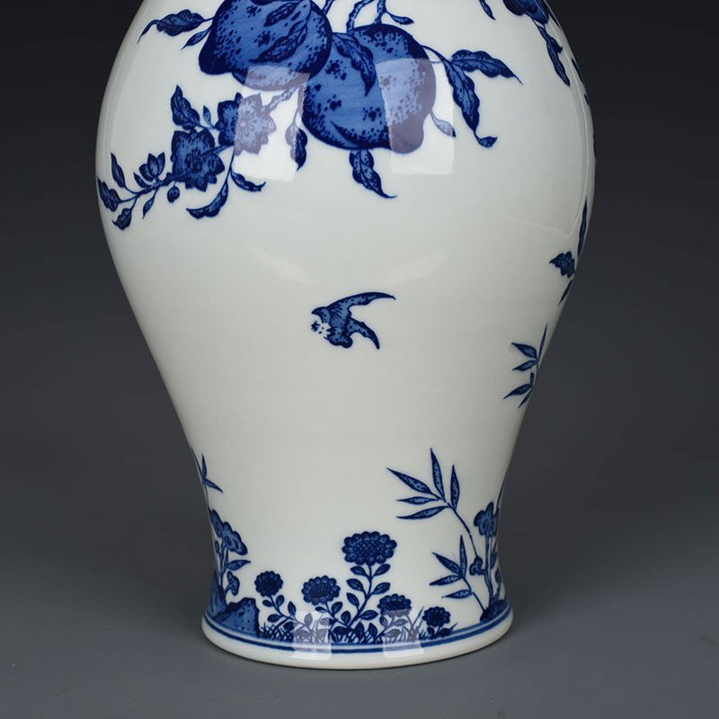 Qing Dynasty Qianlong blue and white five blessings nine peaches longevity and olive vase