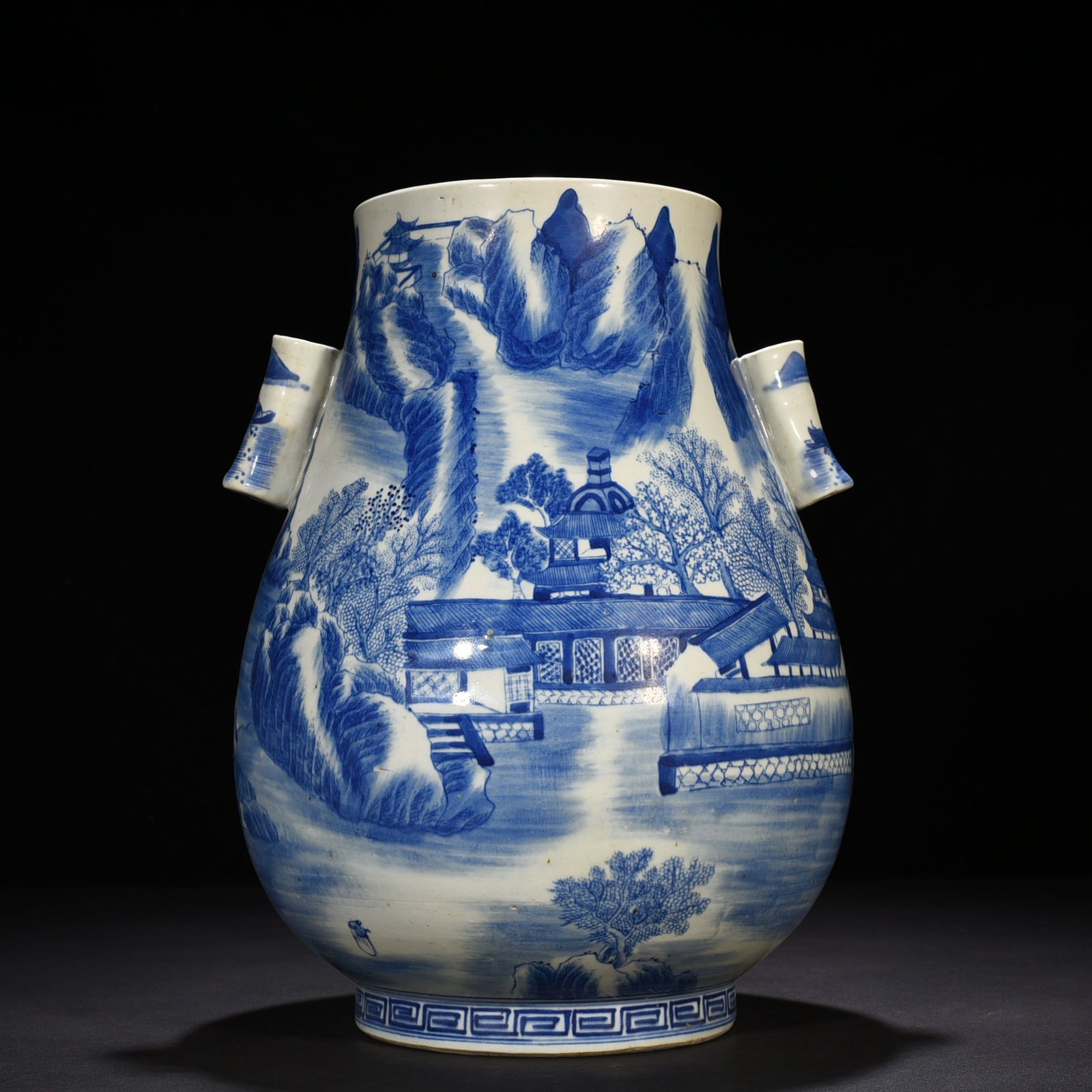 Qing Dynasty Qianlong blue and white landscape ear-shaped statue