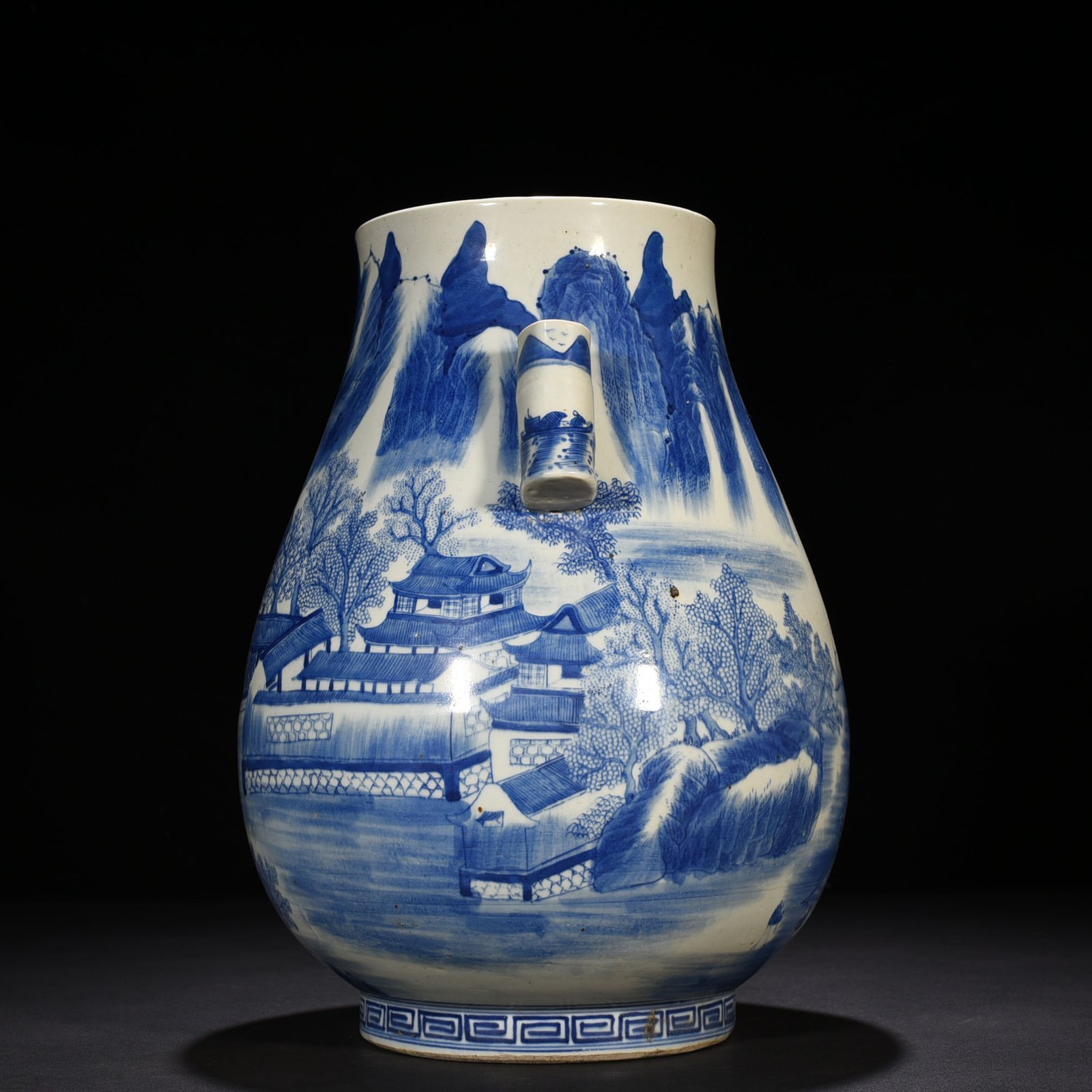 Qing Dynasty Qianlong blue and white landscape ear-shaped statue