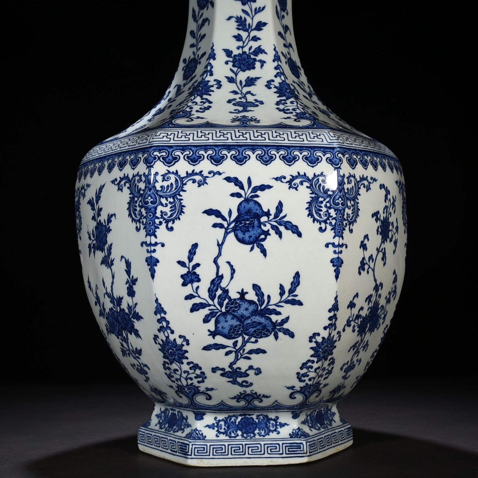 Qing Dynasty Qianlong blue and white six-sided large vase