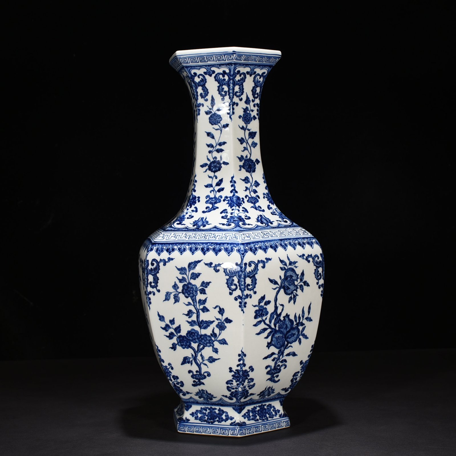 Qing Dynasty Qianlong blue and white hexagonal vase