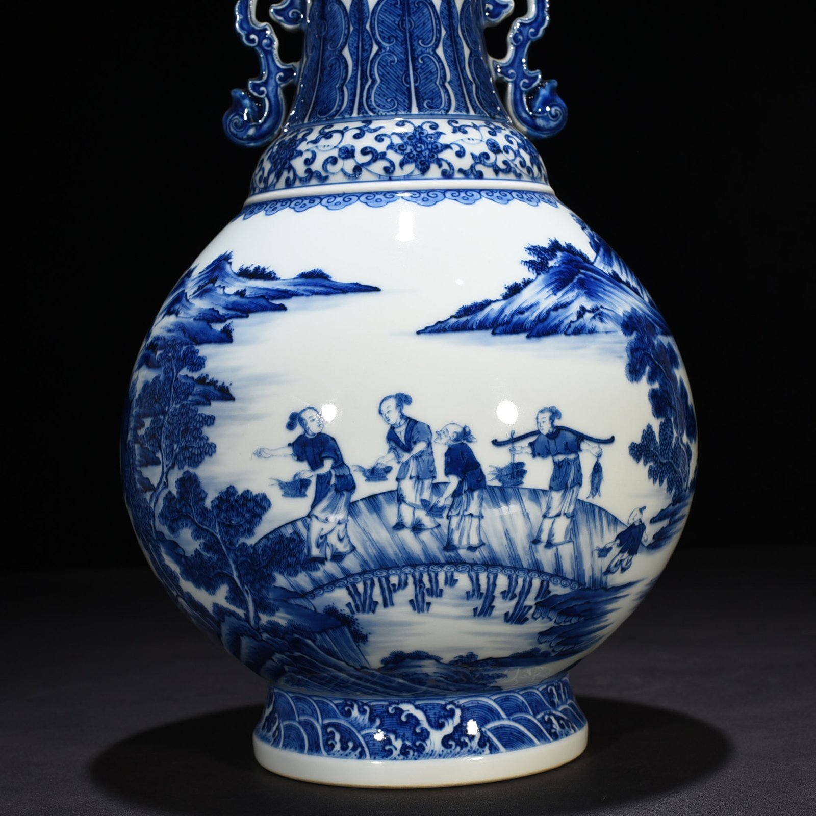 Qing Dynasty Qianlong blue and white fisherman’s figure amphora
