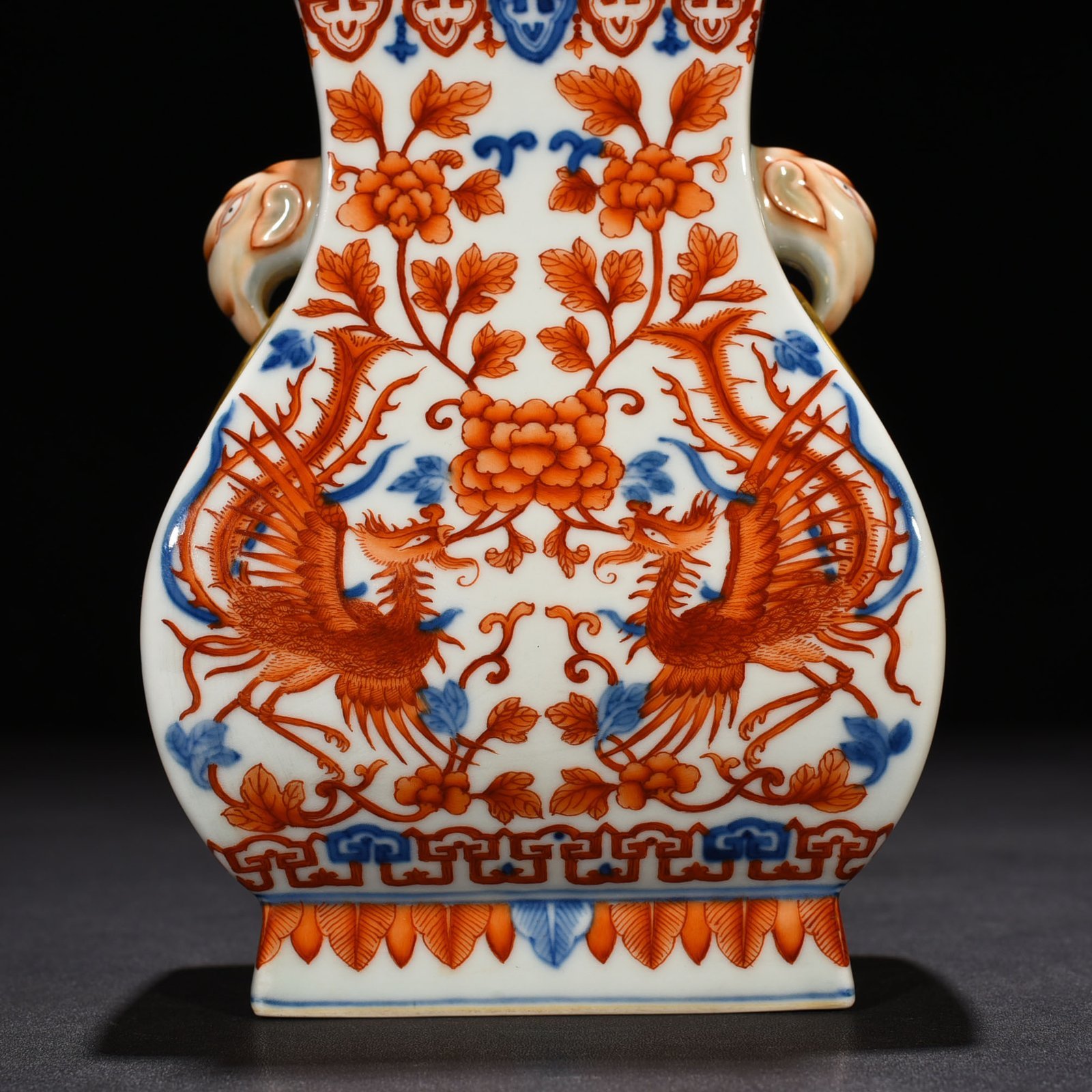 Qing Dynasty Qianlong blue and white alum red gold phoenix ear square pot