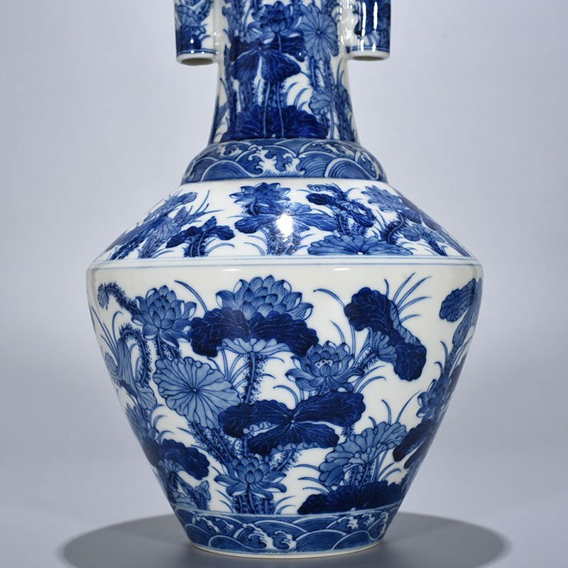 Qing Dynasty Qianlong blue and white lotus vase