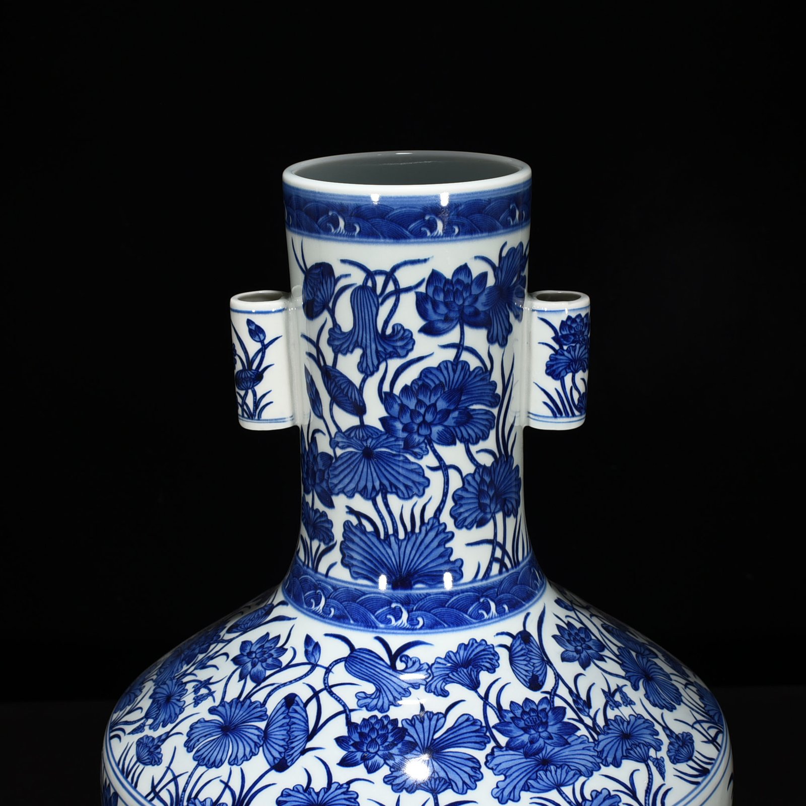 Qing Dynasty Qianlong blue and white lotus vase