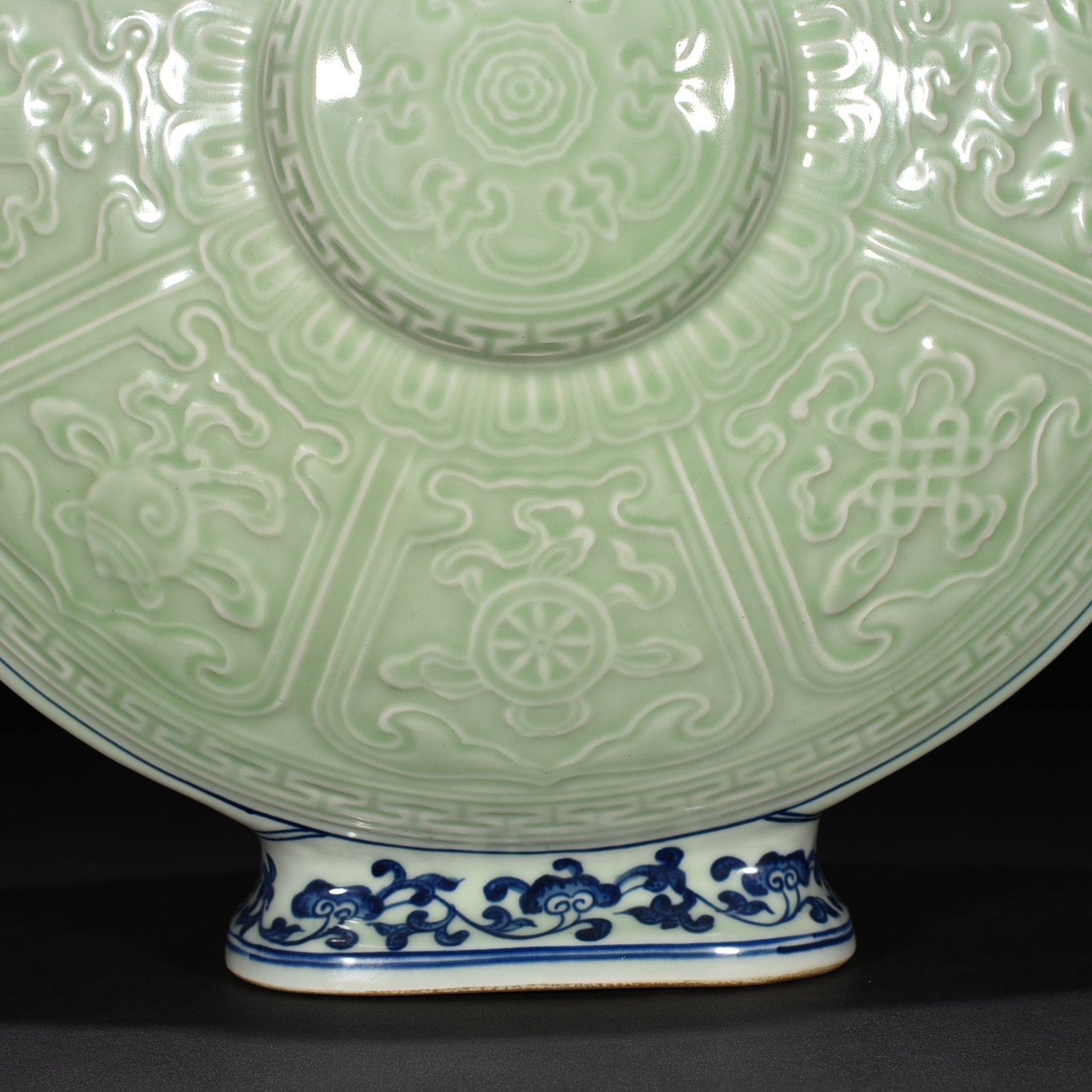 Qing Dynasty Qianlong blue and white bean green glaze moon vase