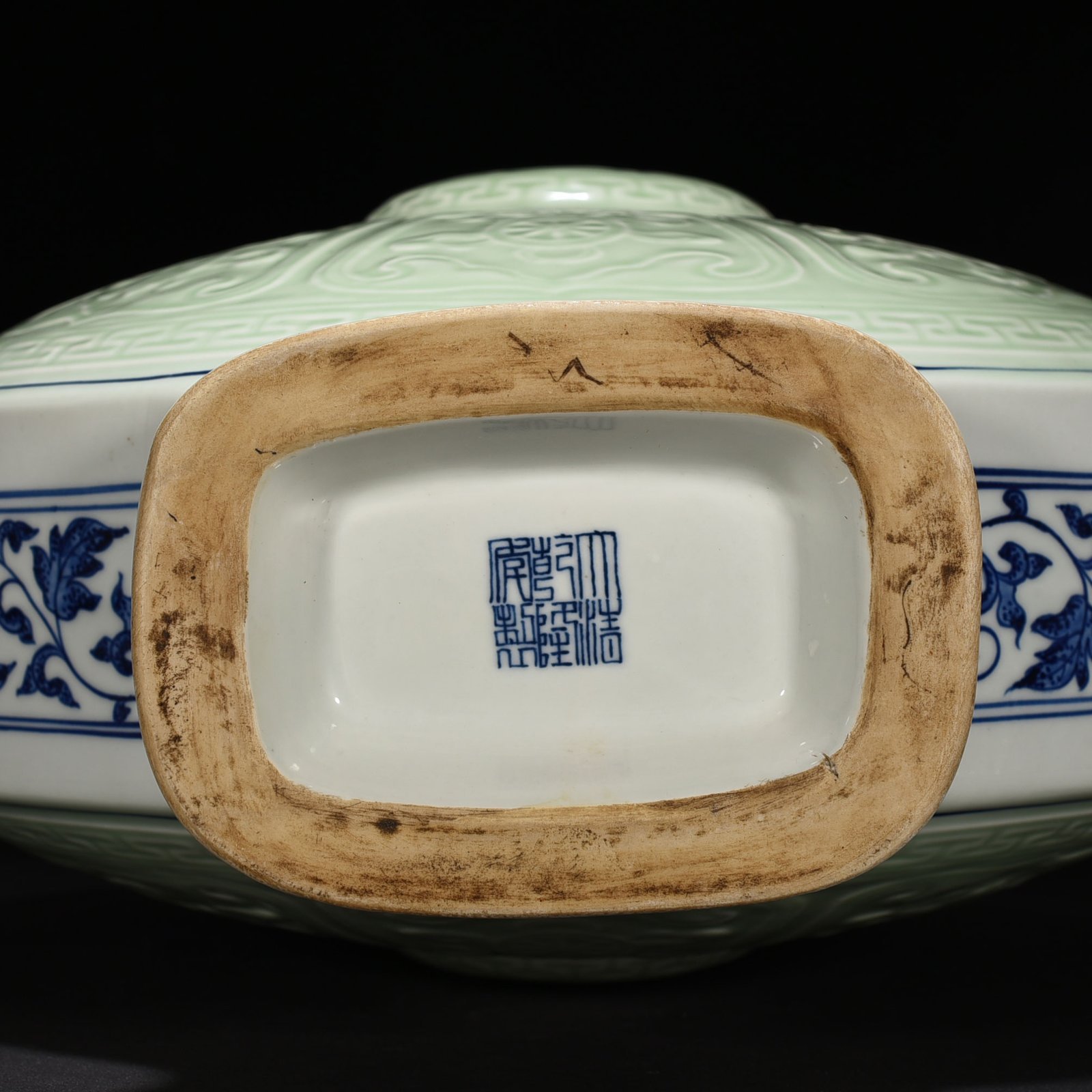 Qing Dynasty Qianlong blue and white bean green glaze moon vase