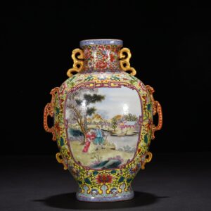 Qing Dynasty Qianlong period yellow ground enamel window with Western figures