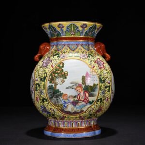 Qing Dynasty Qianlong yellow ground enamel window ear statue