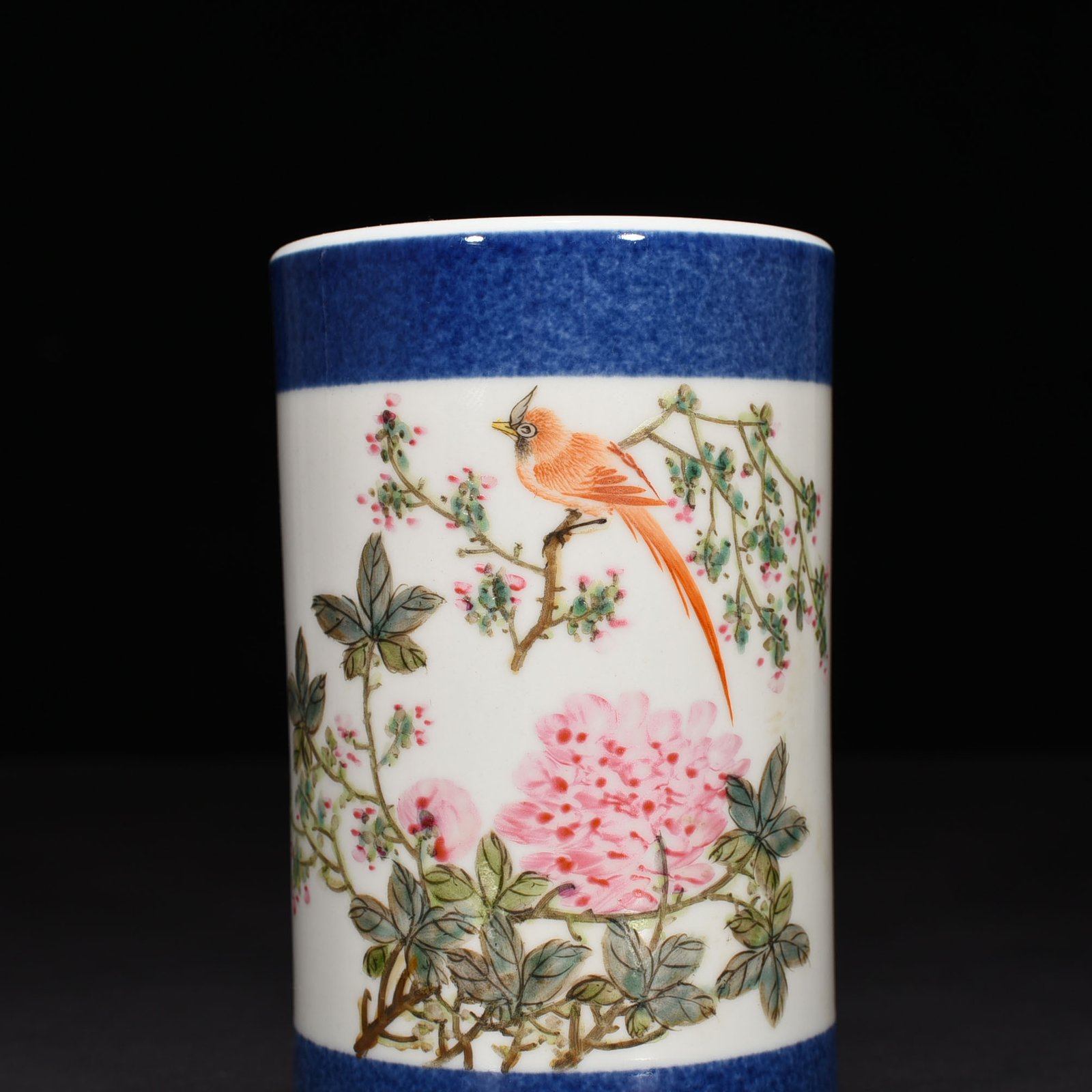Qing Dynasty Guangxu Ren Huanzhang light purple color flower and bird pen holder