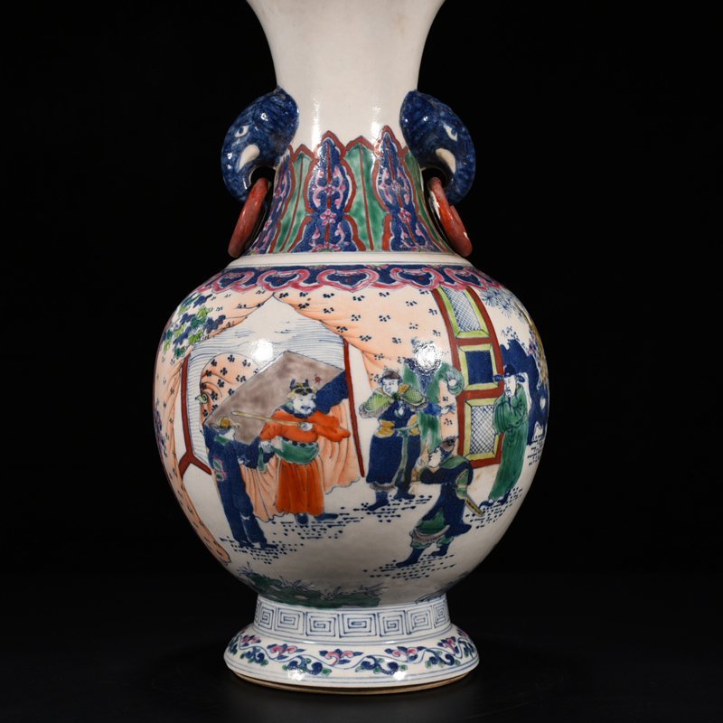 Qing Dynasty Guangxu doucai amphorae with character and story