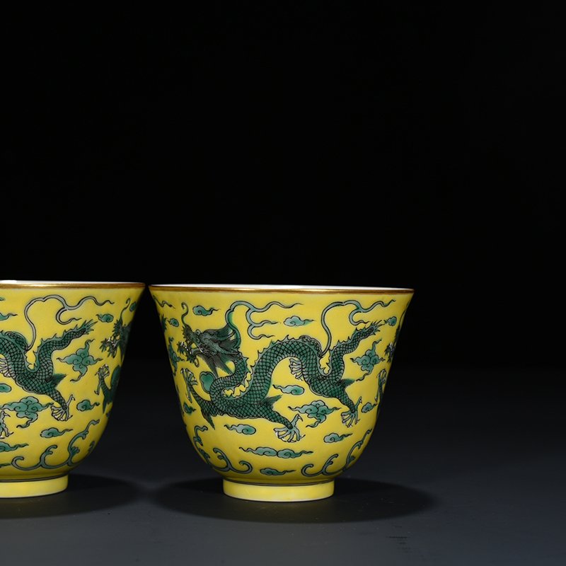 Qing Dynasty Guangxu yellow ground green dragon cup