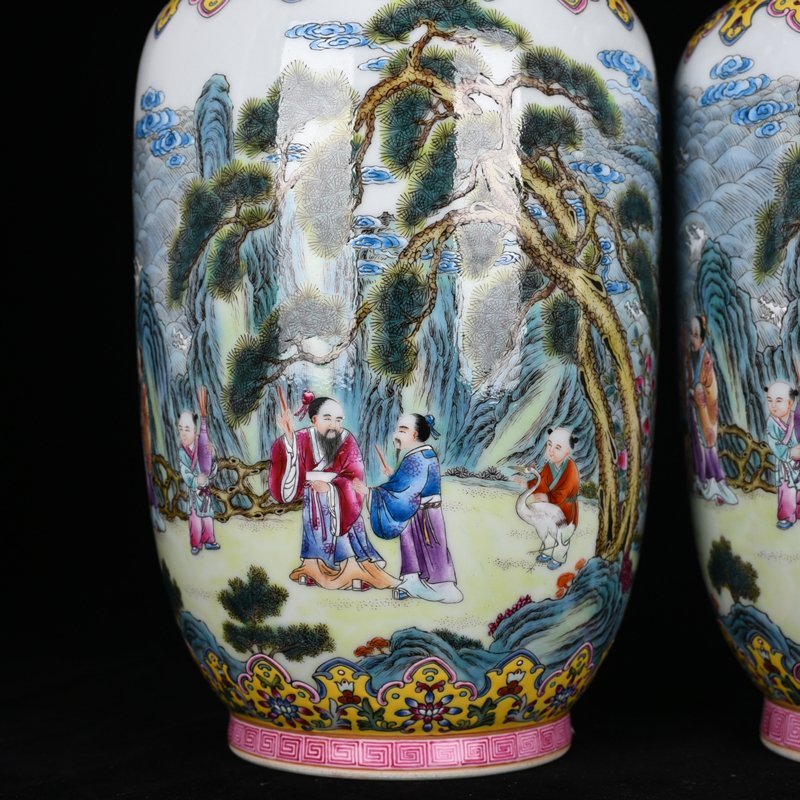 Qing Dynasty pastel Fushan Shouhai character general jar