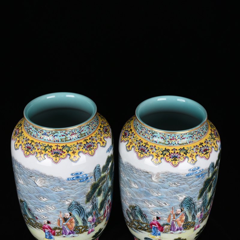 Qing Dynasty pastel Fushan Shouhai character general jar