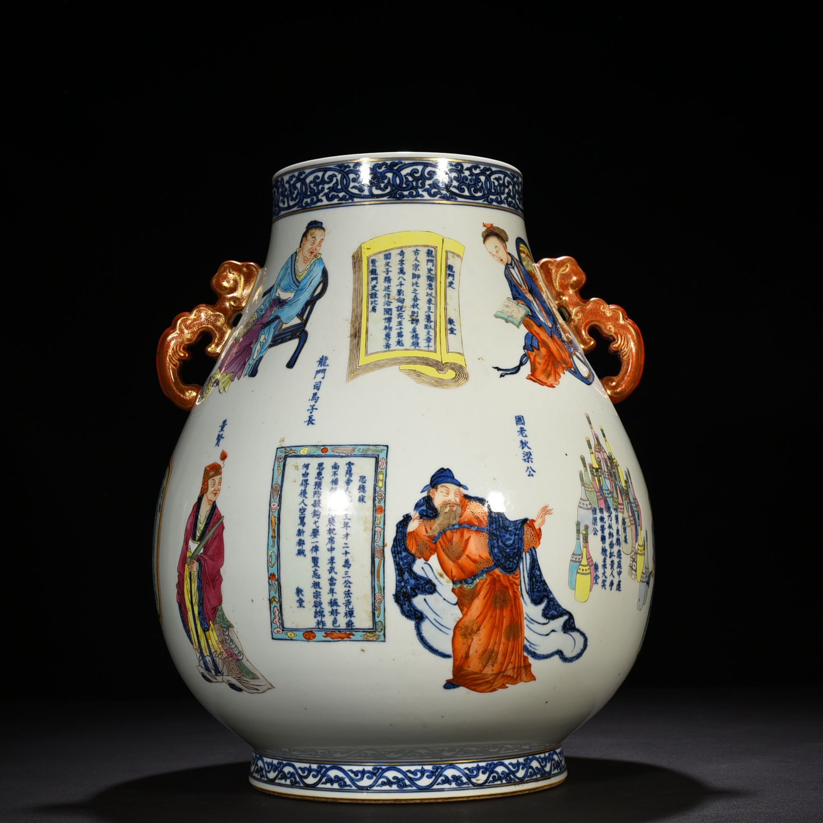 Qing Dynasty blue and white five-color gold-painted double-eared statue