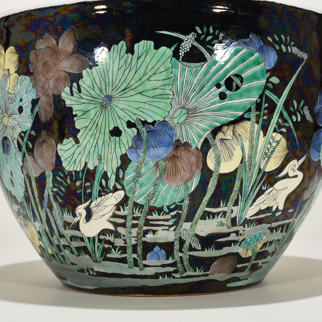 Qing Dynasty black ground colorful heron and lotus scroll vat