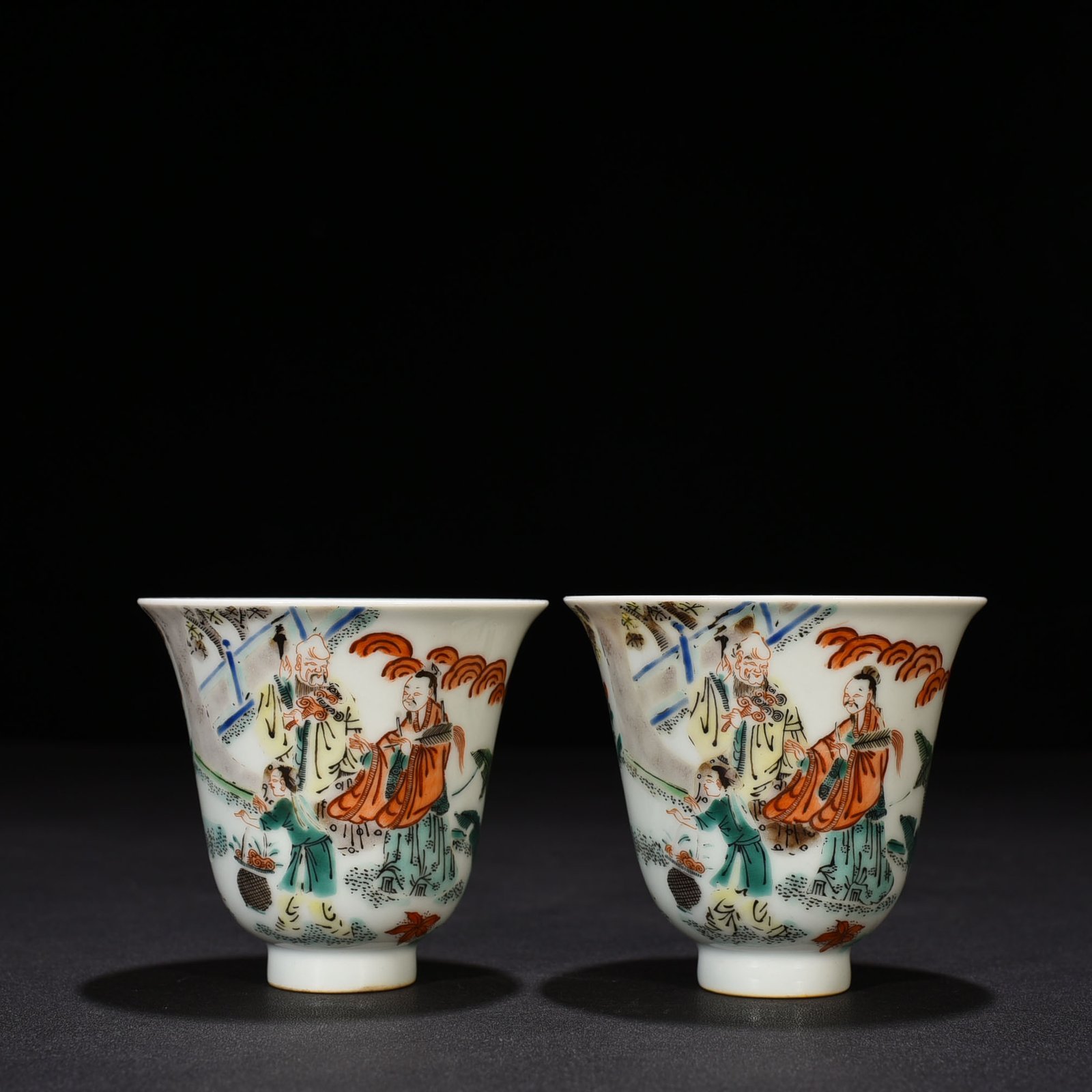 Qing Dynasty Kangxi colorful three-star high-photo figure cup
