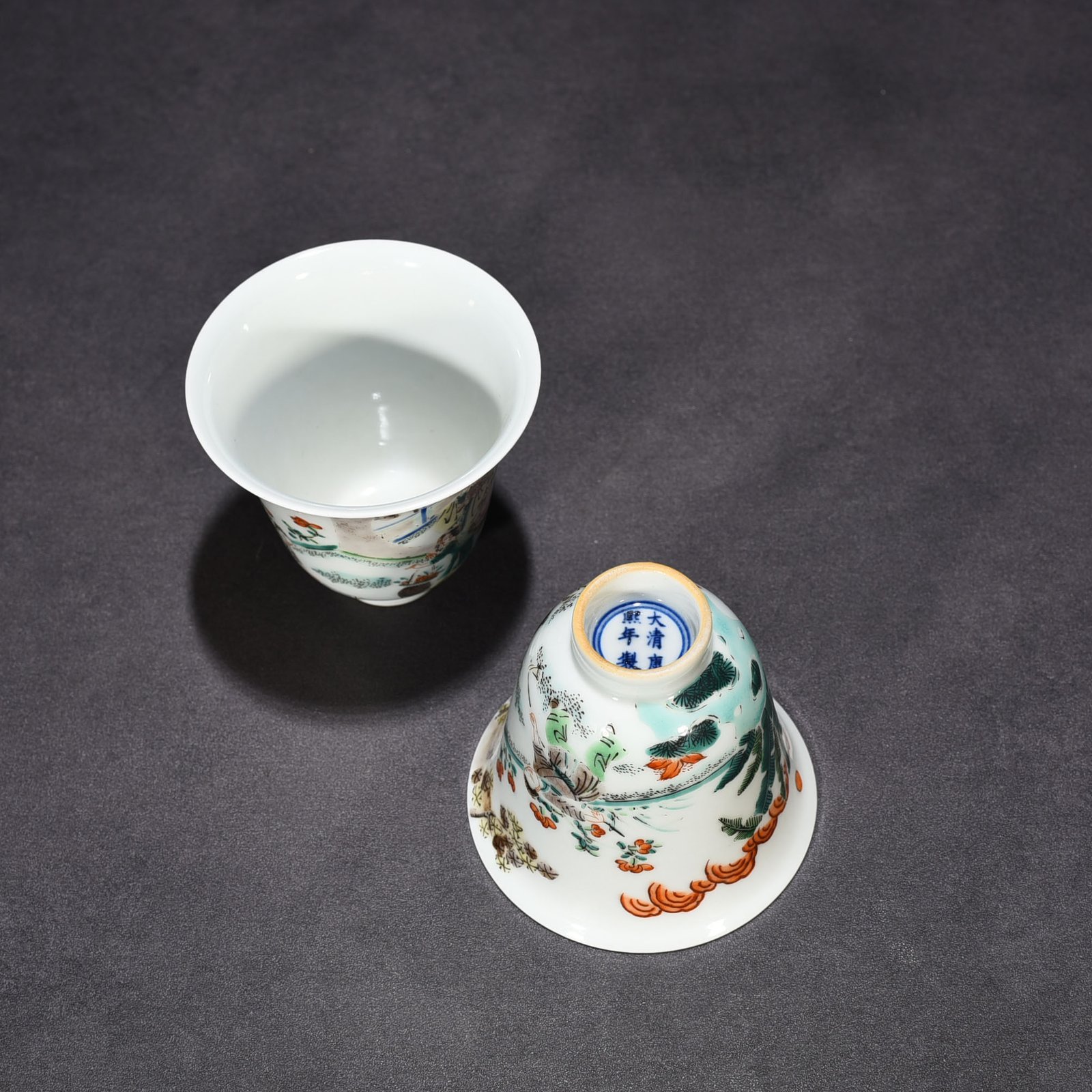 Qing Dynasty Kangxi colorful three-star high-photo figure cup