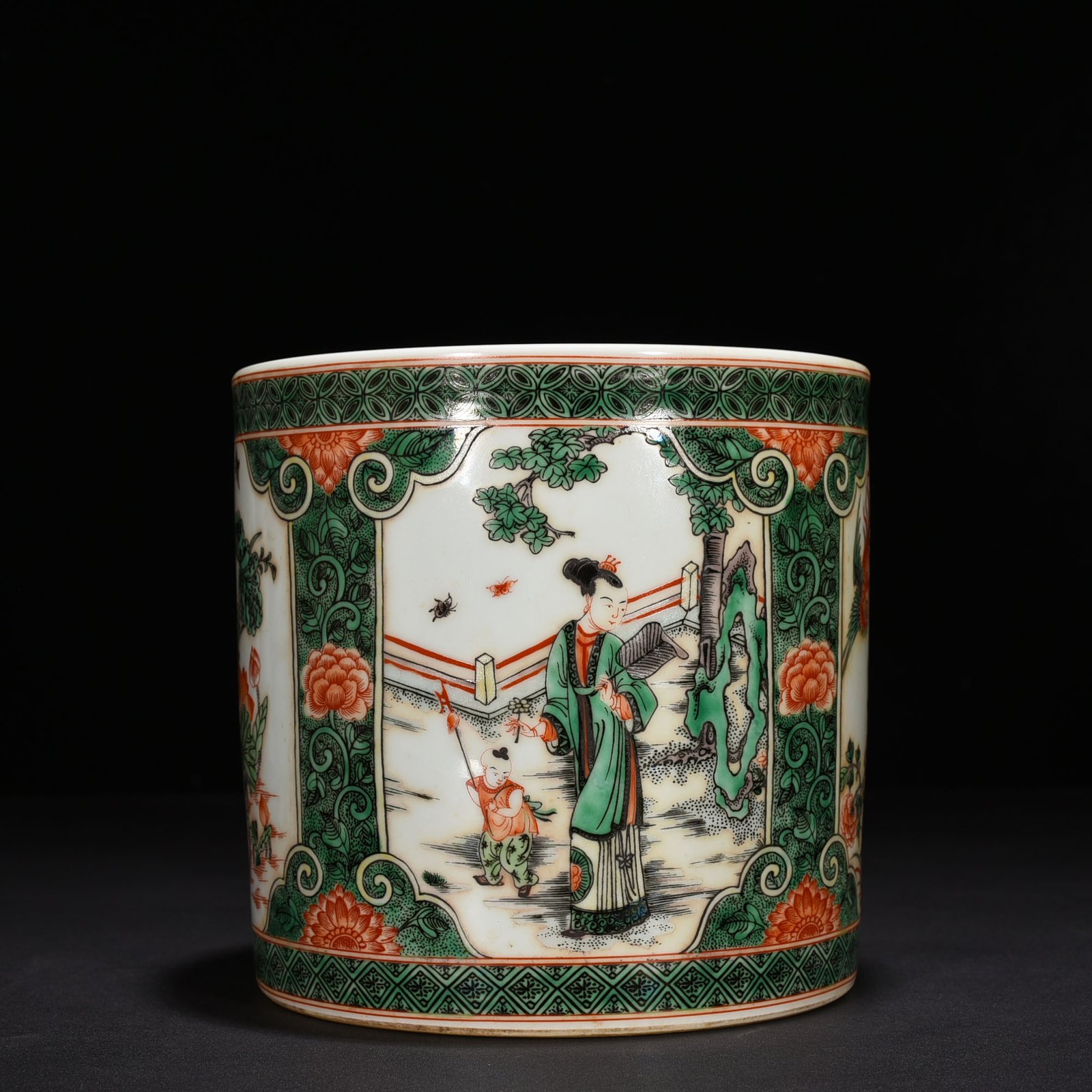 Qing Dynasty Kangxi colorful lady landscape pen holder
