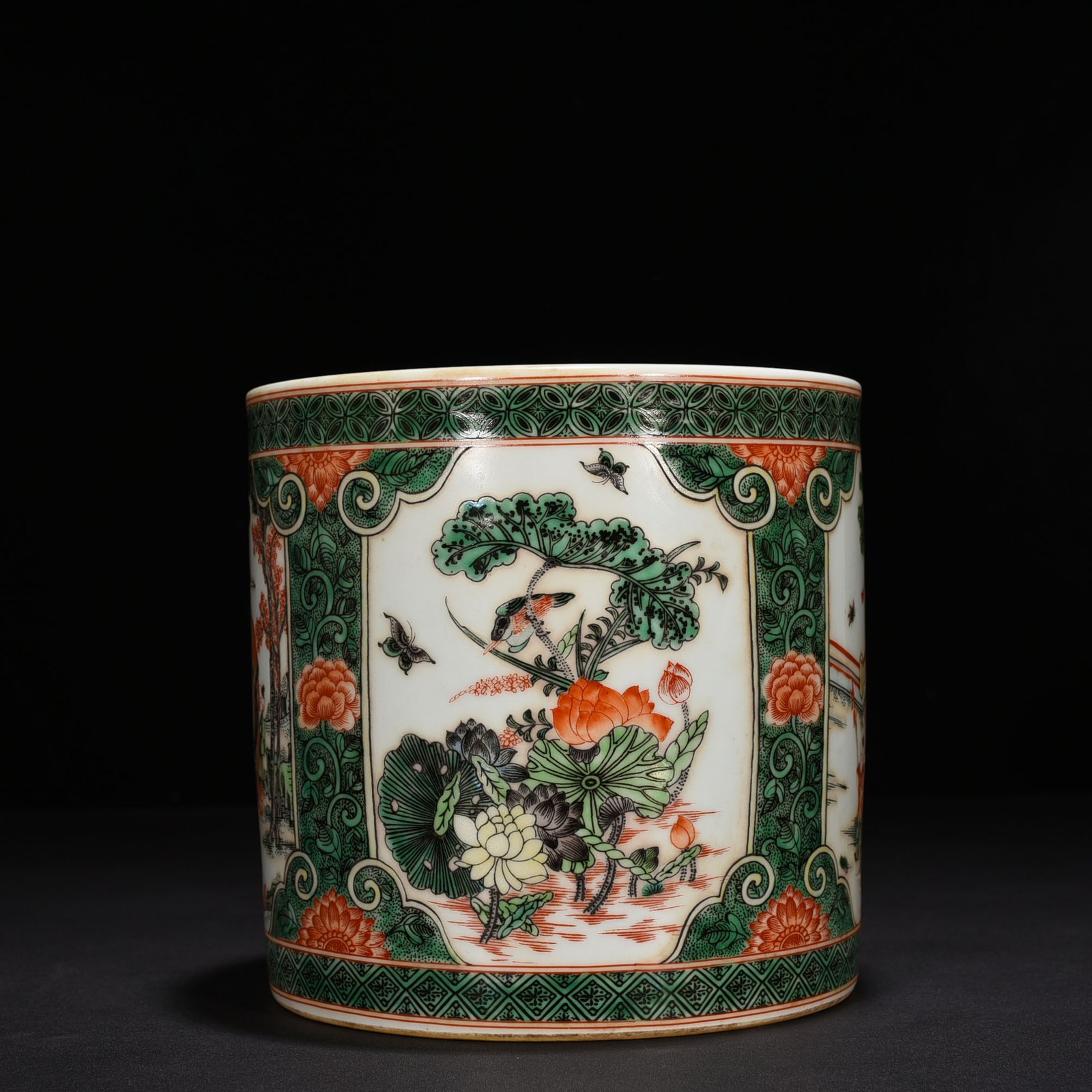 Qing Dynasty Kangxi colorful lady landscape pen holder