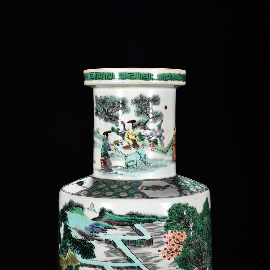 Qing Dynasty Kangxi colorful farmhouse figures mallet bottle