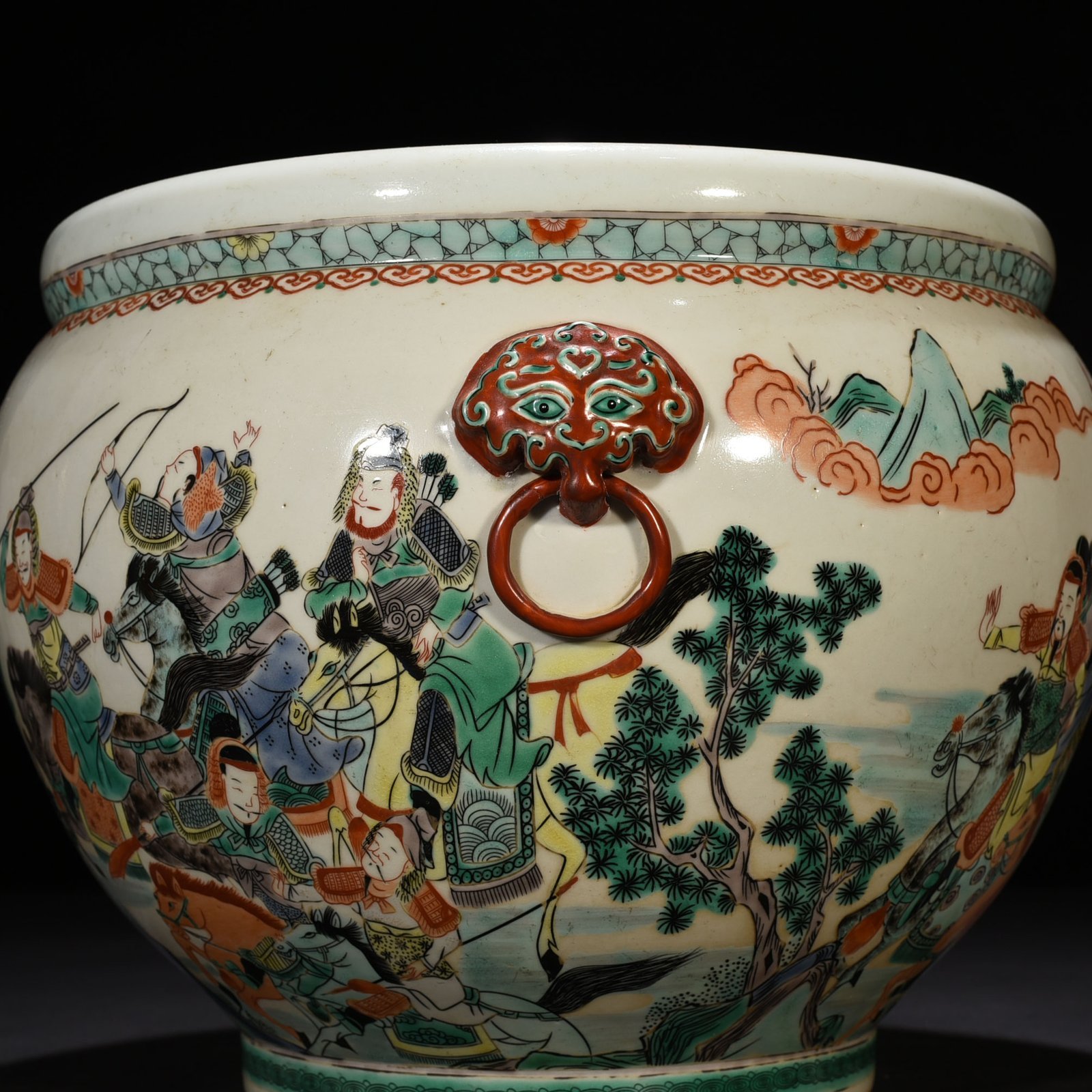Qing Dynasty Kangxi colorful war generals and stories scroll vat