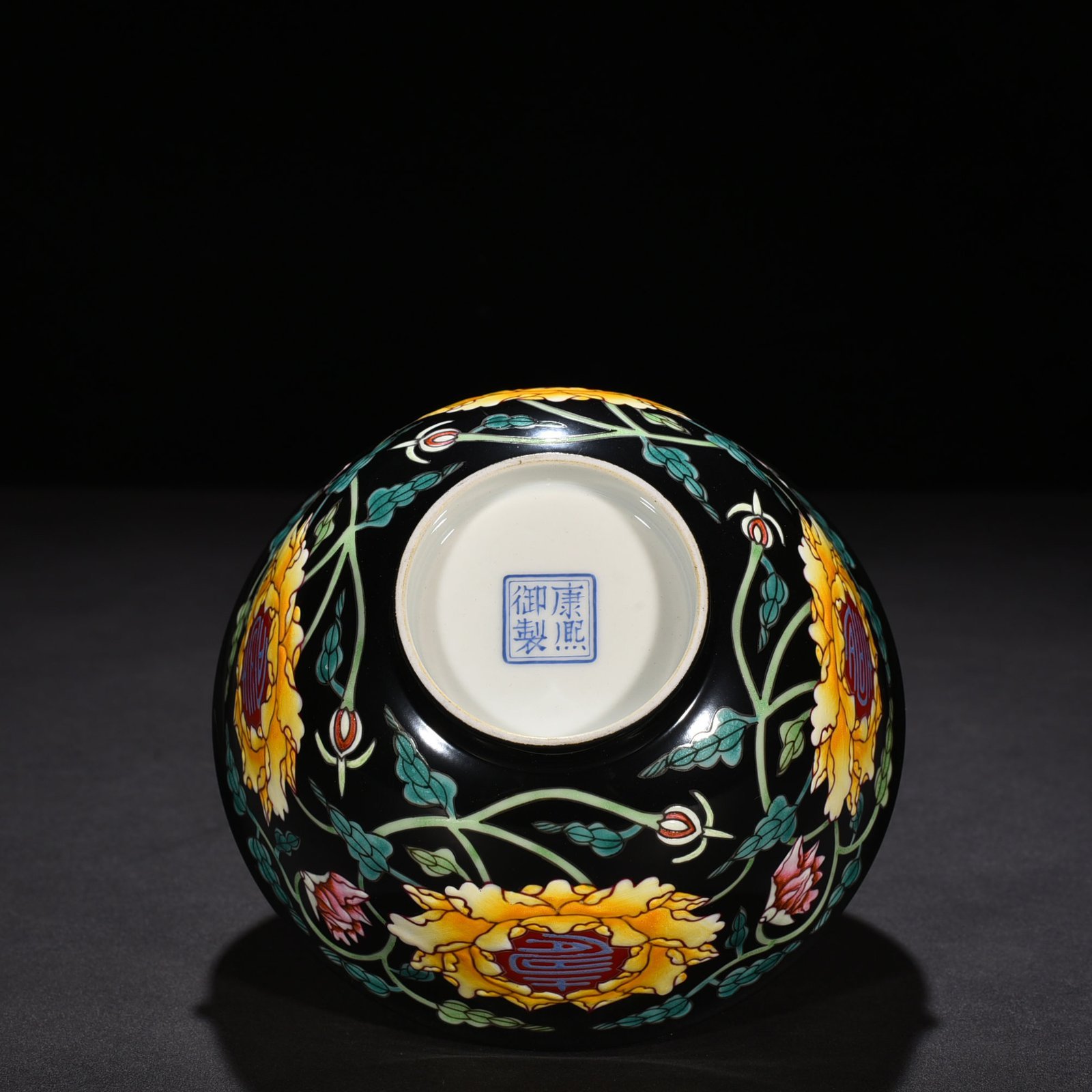 Qing Dynasty Kangxi Imperial Black Ground Enamel Bowl