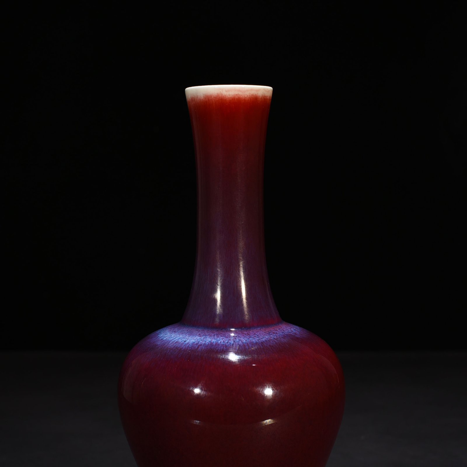 Qing Dynasty Kangxi Festival Red Kiln Transformed into a Rattle Vase Rattle Zun