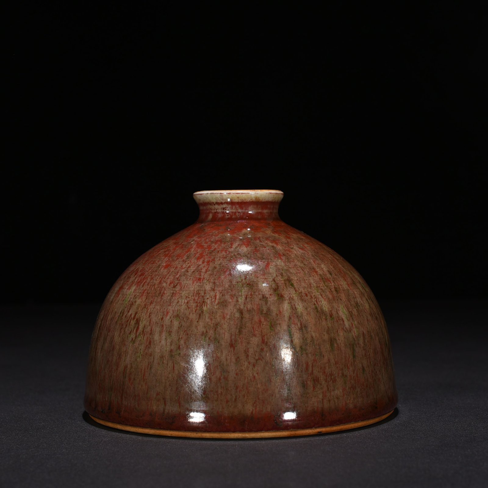 Qing Dynasty Kangxi Cowpea Red Beauty Zui Taibai Zun