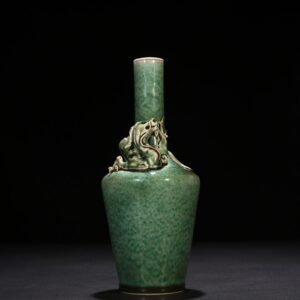 Qing Dynasty Kangxi Langtingjilang Kiln Green Glaze Panlong Vase Cowpea Red Beauty Drunk