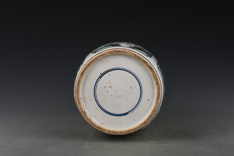 Qing Dynasty Kangxi blue and white five-color Doucai landscape mallet bottle