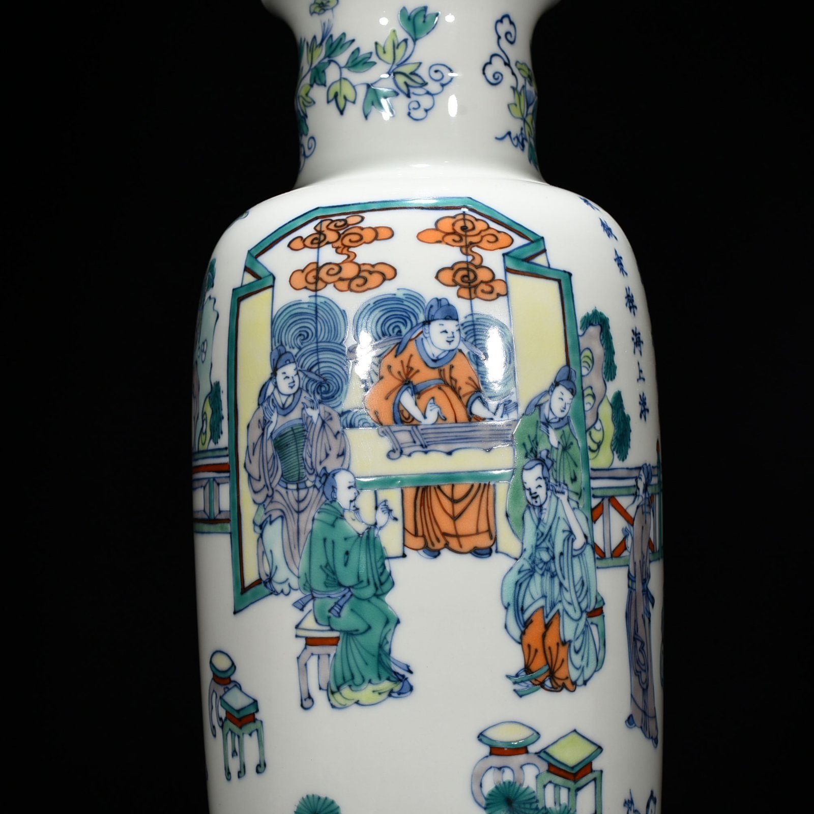 Qing Dynasty Kangxi blue and white five-color piano chess calligraphy and painting vase