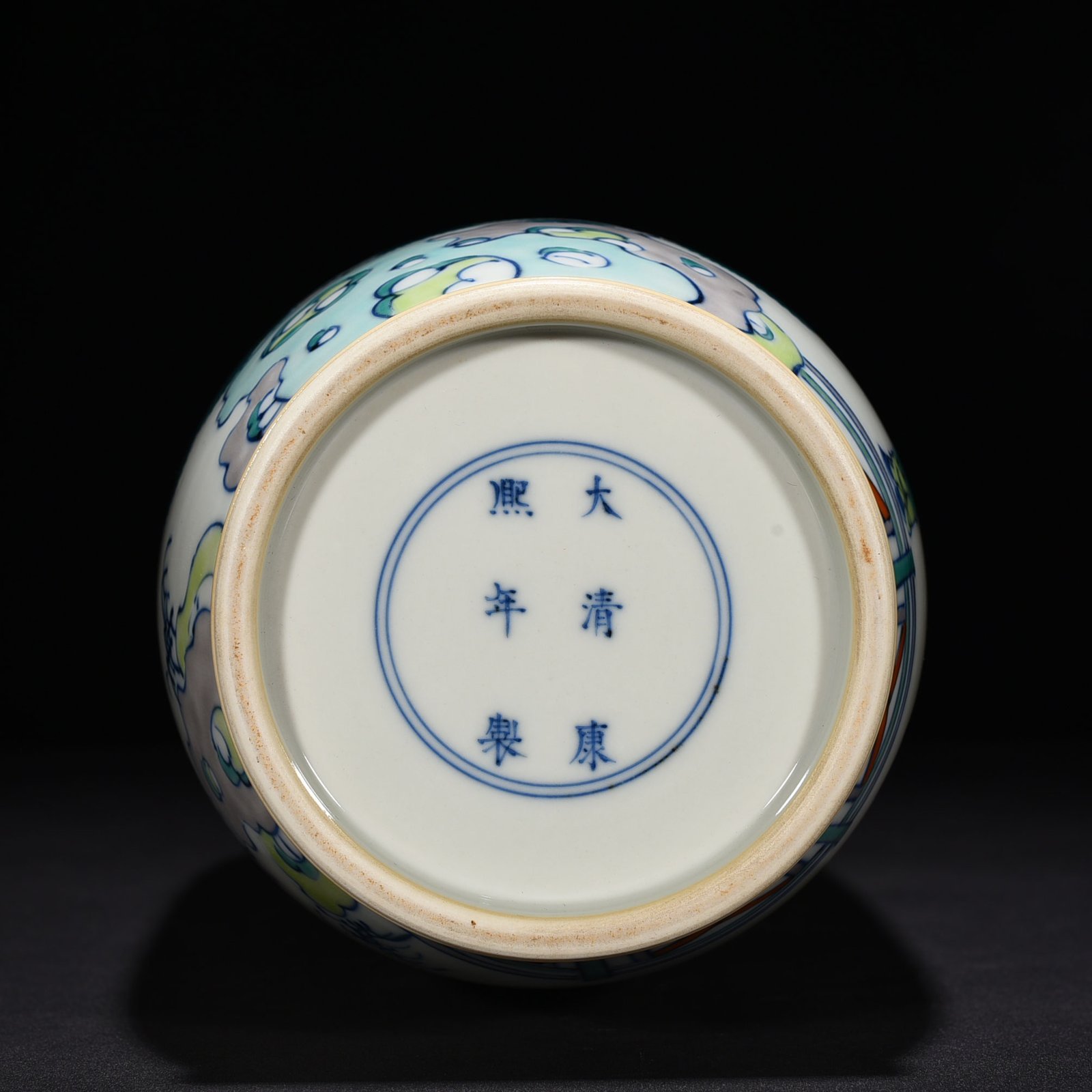 Qing Dynasty Kangxi blue and white five-color piano chess calligraphy and painting vase