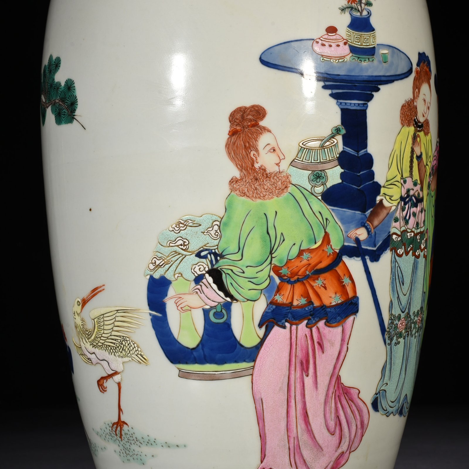Qing Dynasty Kangxi blue and white multicolored Western figure vase