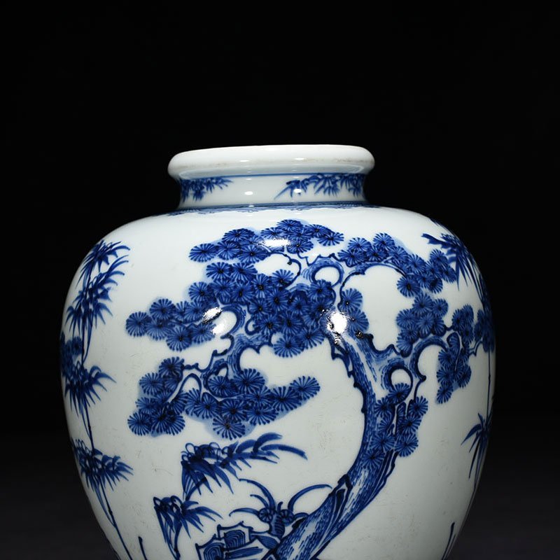 Qing Dynasty Kangxi blue and white pine bamboo and plum jar