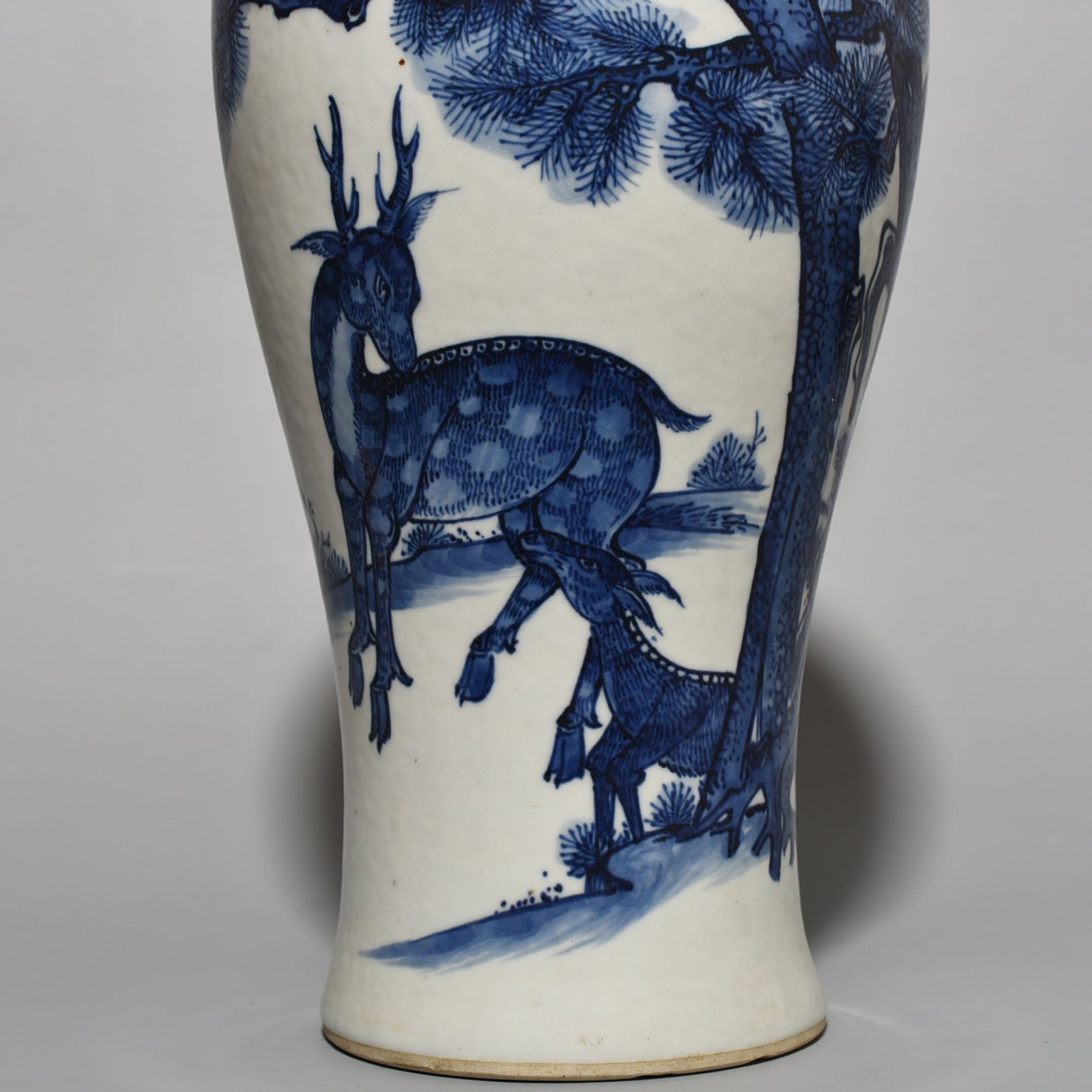 Qing Dynasty Kangxi blue and white vase with blessing