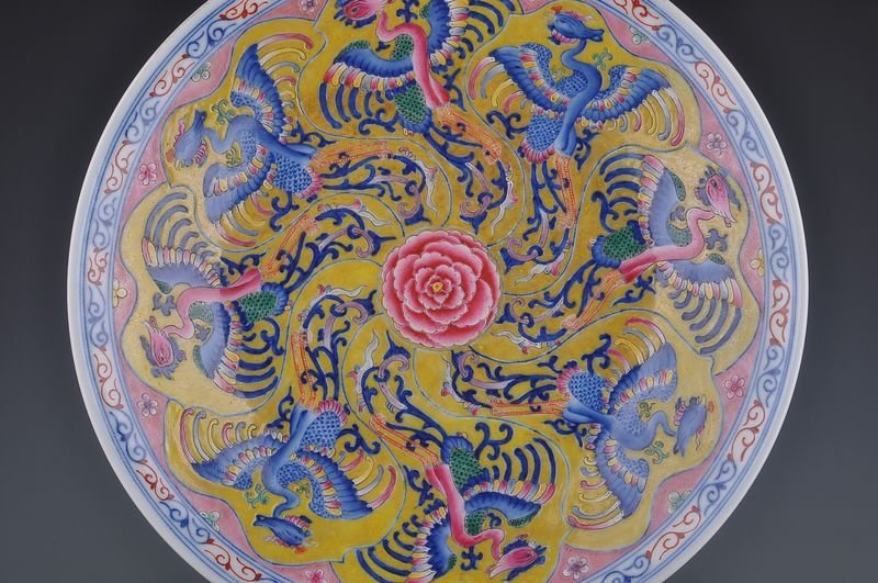 Qing Dynasty Kangxi yellow ground multicolored phoenix plate