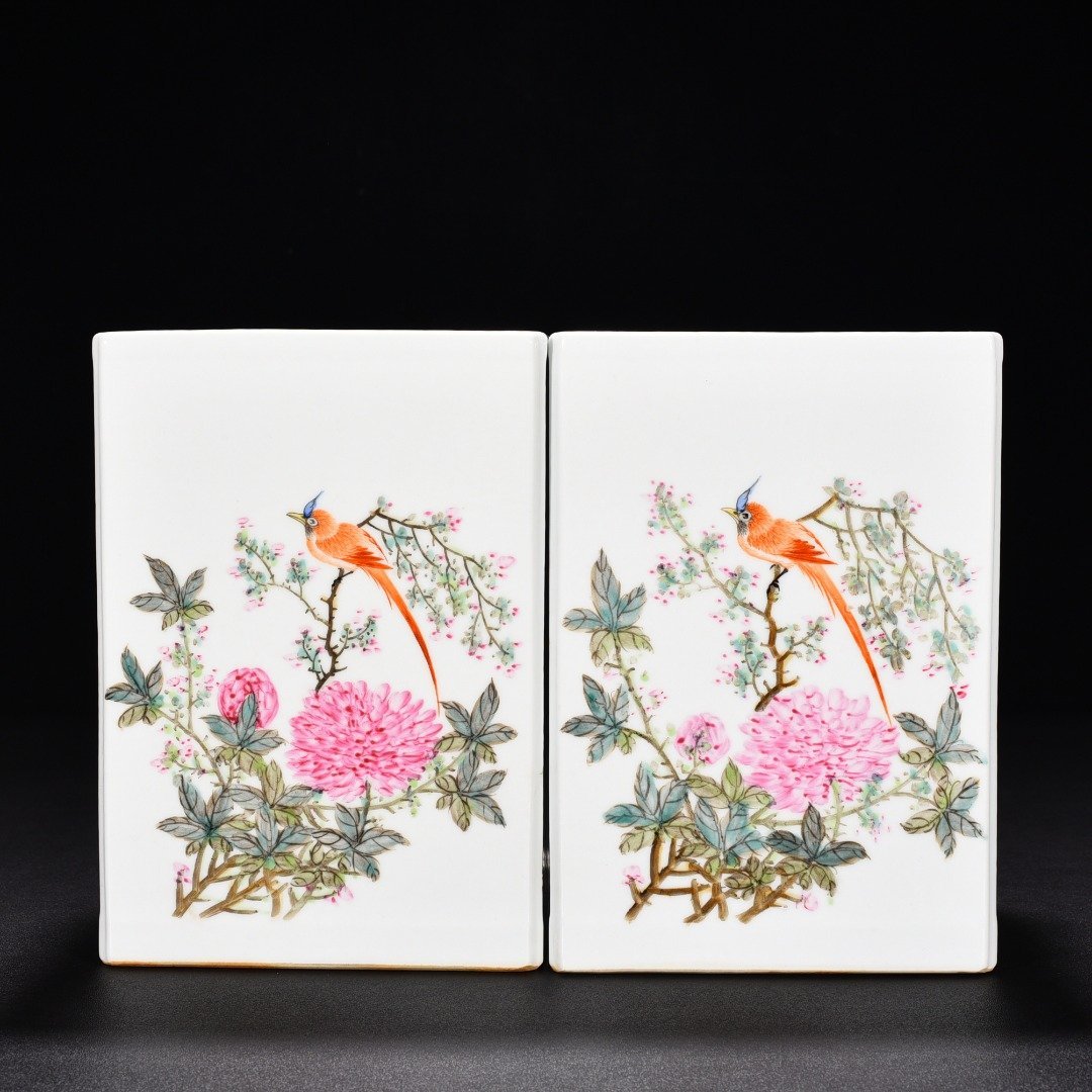 Qing Dynasty Jin Pin light purple color flower and bird square pen holder