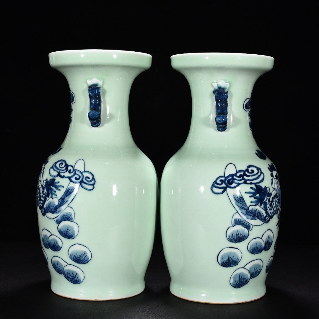 Qing Dynasty blue and white longevity star amphorae