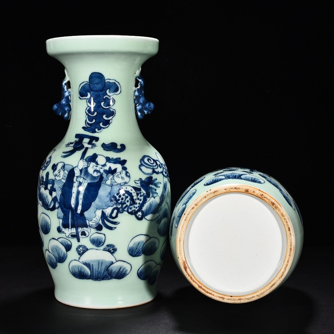 Qing Dynasty blue and white longevity star amphorae