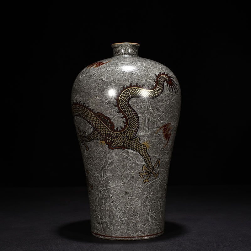 Qing Dynasty Yongzheng ink and color gold dragon plum vase