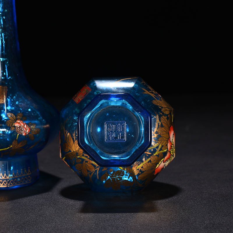 Qing Dynasty Emperor Yongzheng imperial glazed enamel pure vase