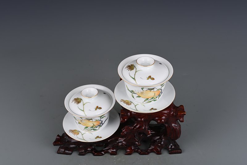 Qing Dynasty Yongzheng Imperial Enamel Fushou Covered Bowl