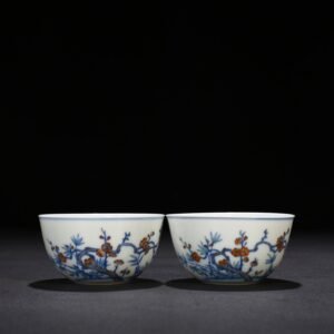 Qing Dynasty Yongzheng doucai magpie plum lying foot cup