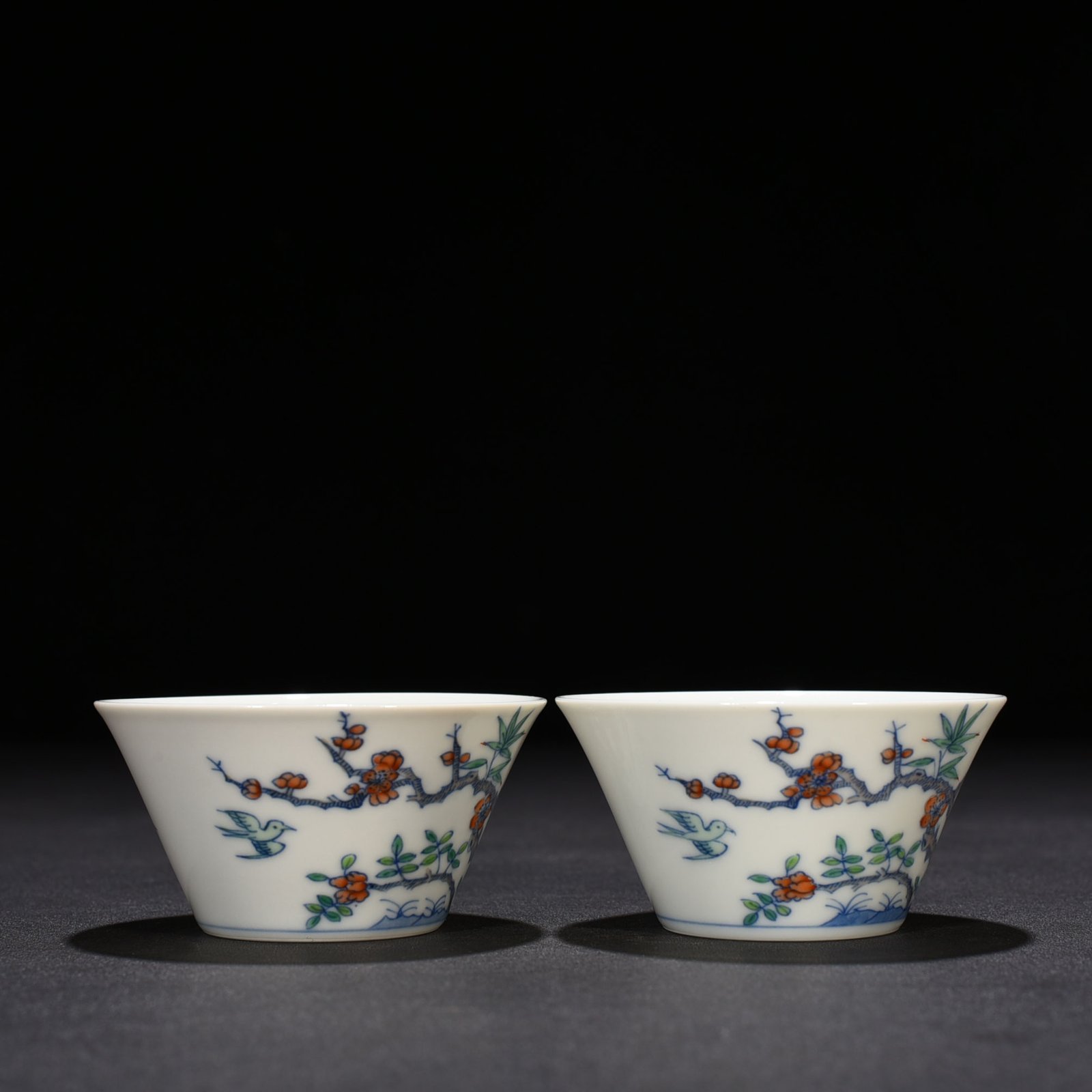 Qing Dynasty Yongzheng Doucai Bamboo Plum Double Clear Horseshoe Cup